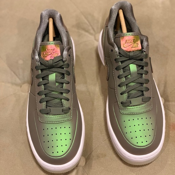 NIKE WMNS AF1 (AIRFORCE1) UPSTEP PRM LX - Brandnew - Picture 5 of 8